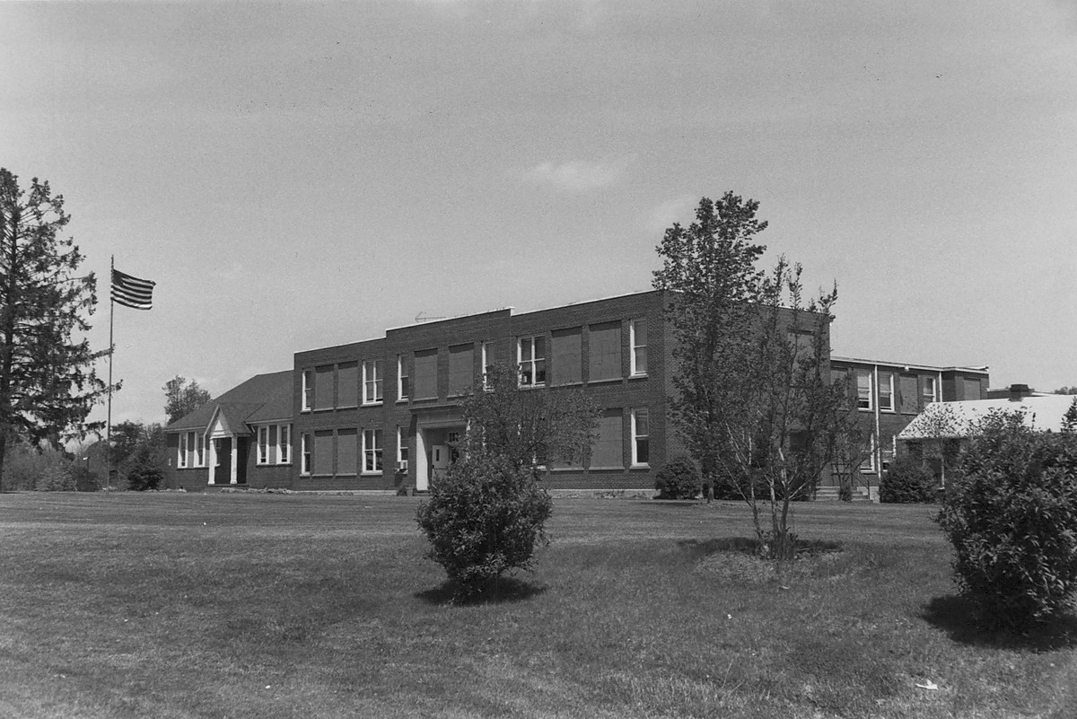 Photo 0012 - Front