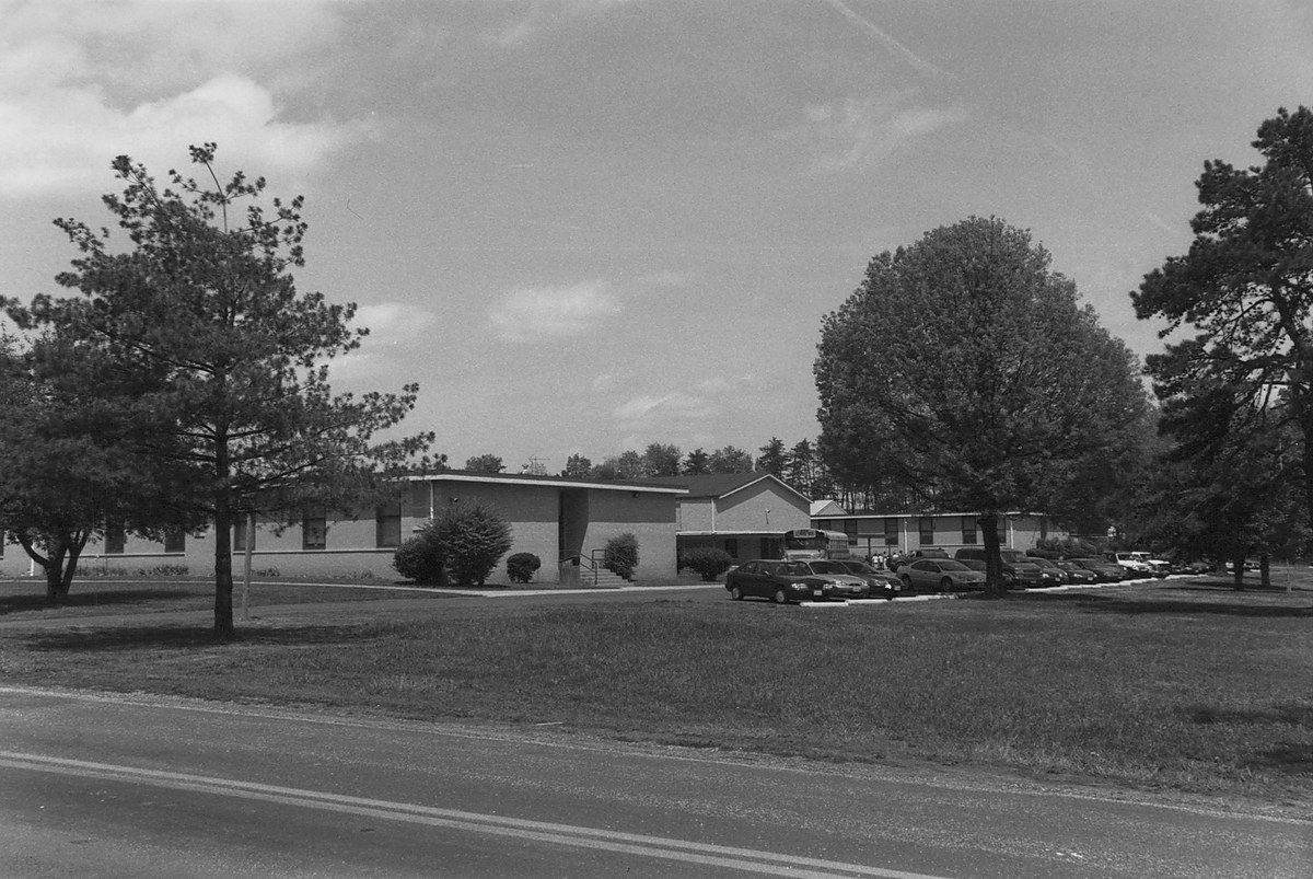 Photo 0016 - Front