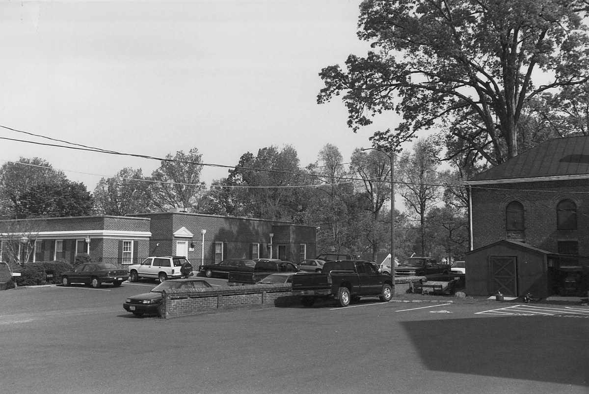 Photo 0026 - Front