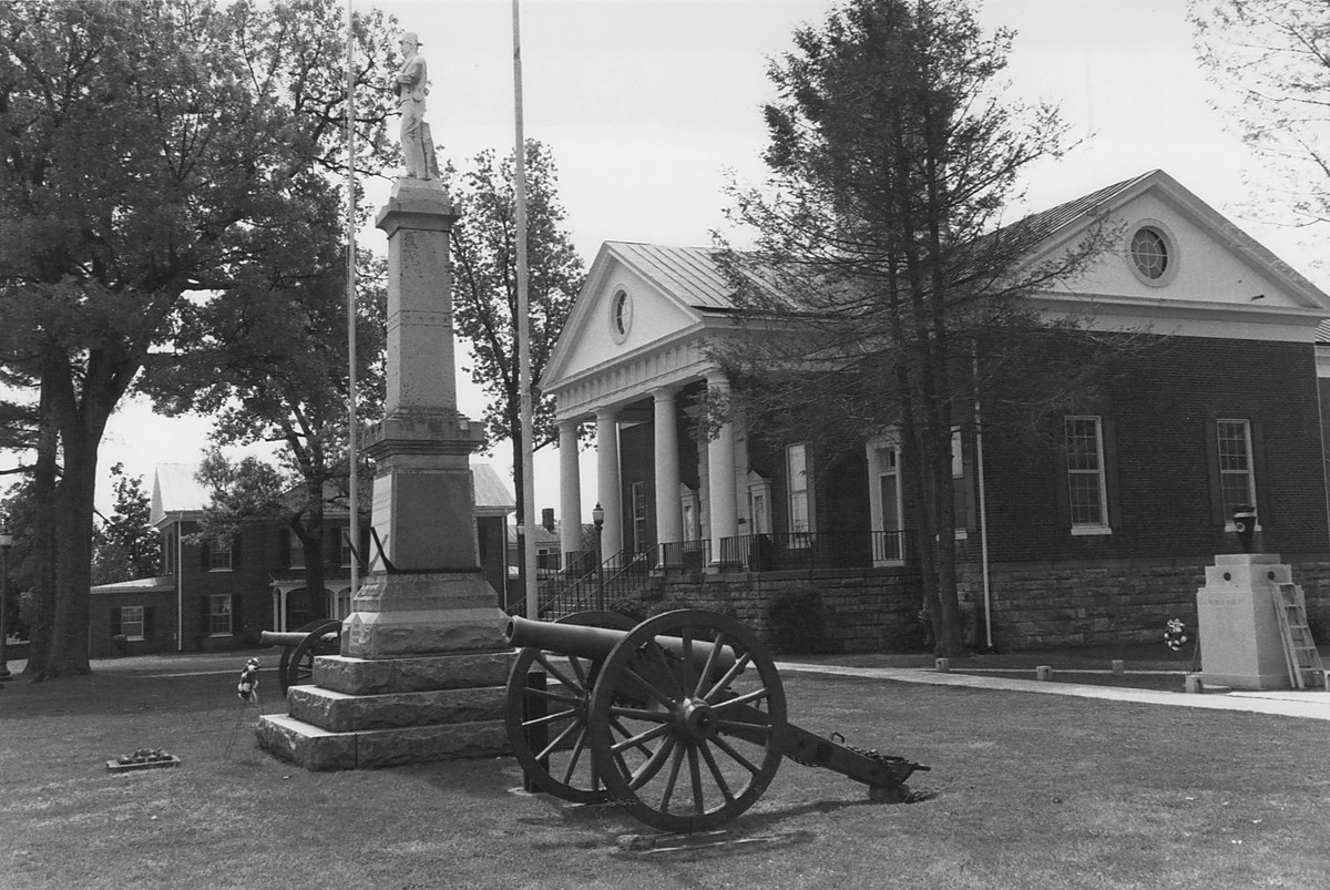 Photo 0030 - Front
