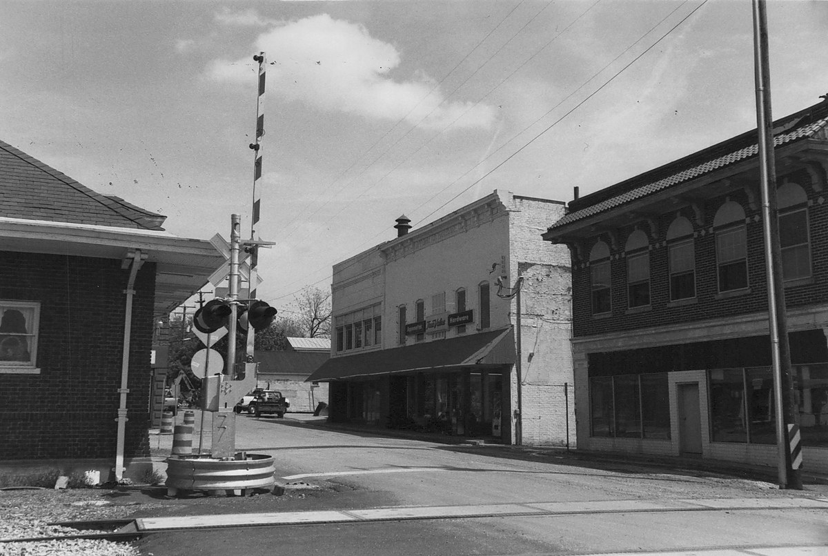 Photo 0043 - Front