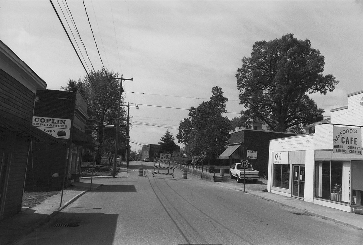 Photo 0044 - Front