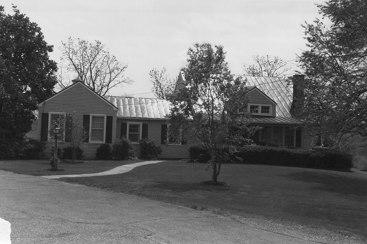 Photo 0068 - Front