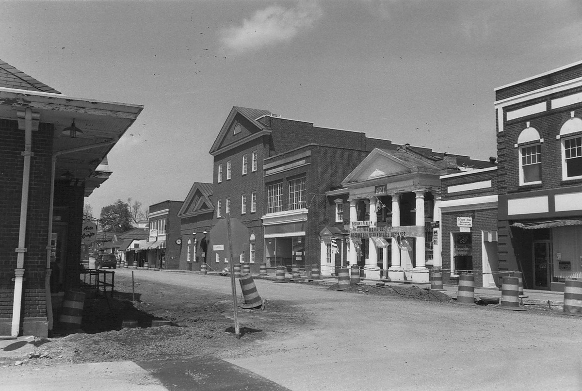 Photo 0090 - Front