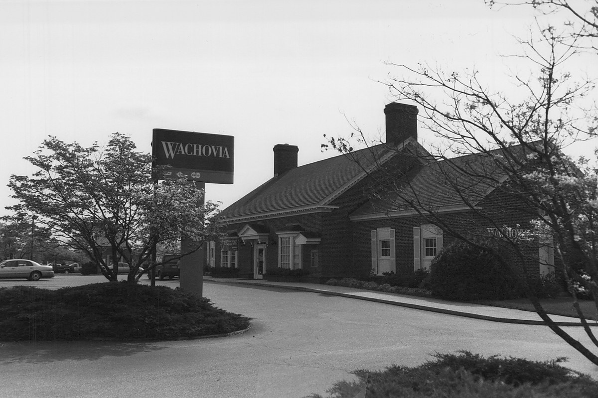 Photo 0099 - Front